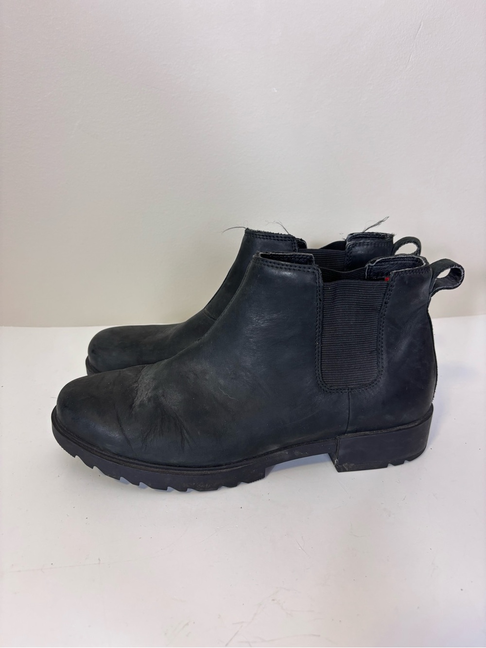 Sorel Women’s Black Leather Ankle Pull On Boots 10
